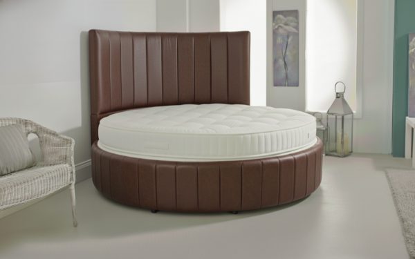 Royal_Circular_Panelled_round_Bed_plushfurniture_faux_leather