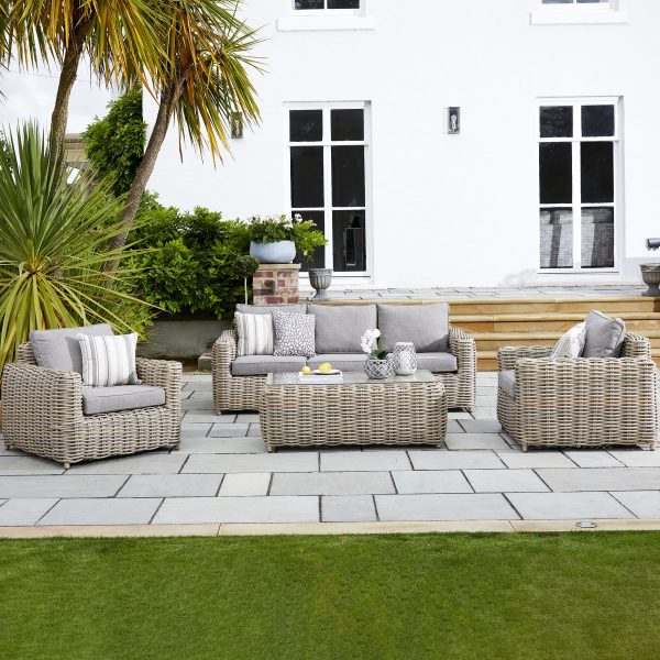 Amalfi_Collection_Outdoor_Garden_Rattan_Five_Seater_Set_plushfurniture