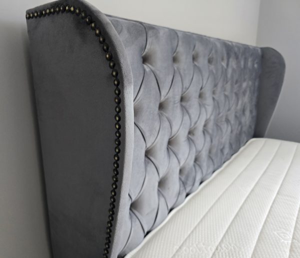 Safina_wing_trundle_guest_bed_plush_furniture