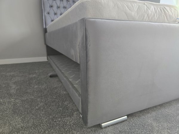 Safina_wing_trundle_guest_bed_plush_furniture